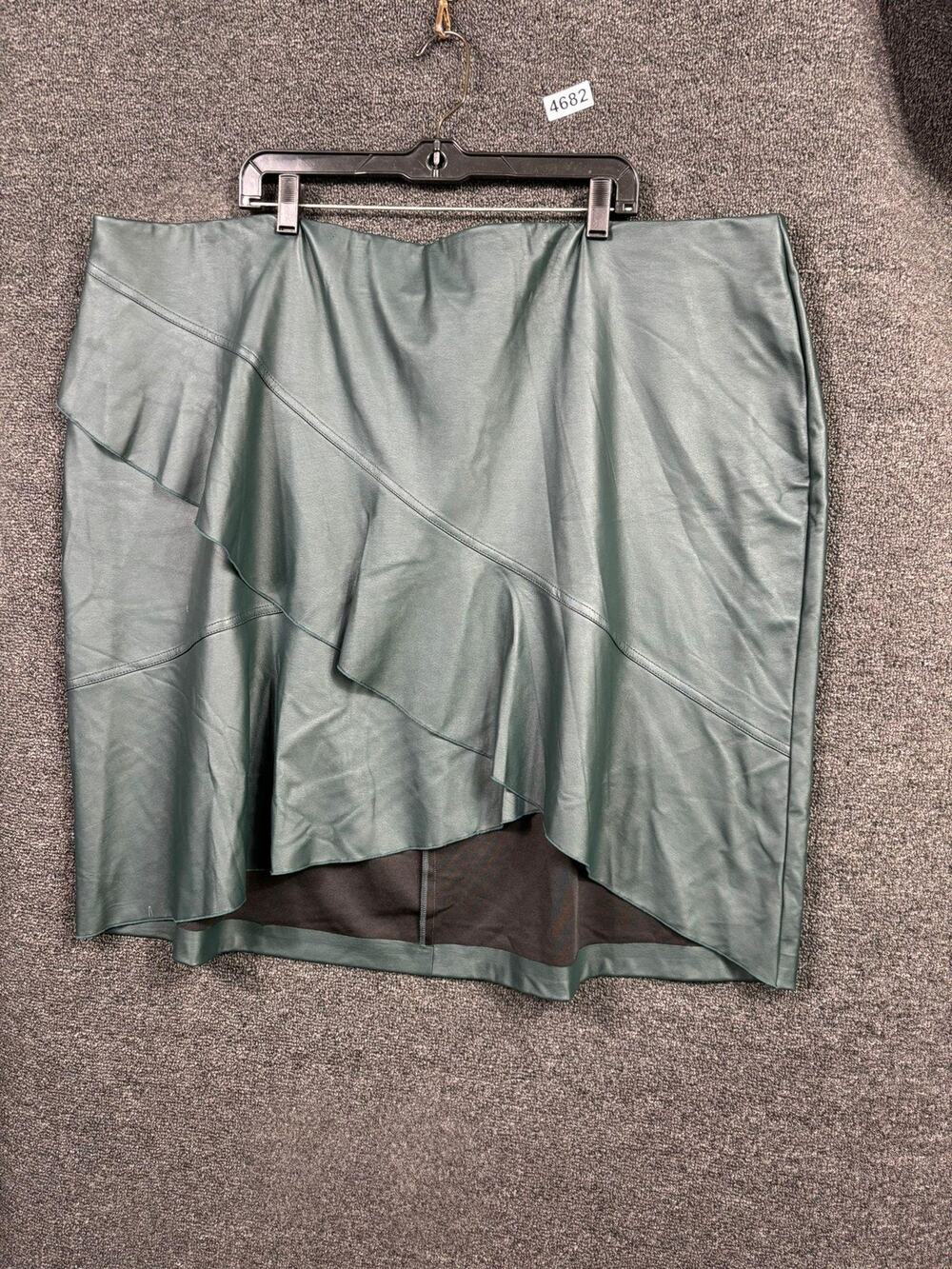 Lane Bryant Pencil Skirt Womens Size 28 Green Faux Leather Asymmetrical Ruffle